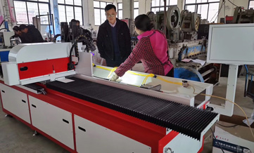 自動鉆孔機(jī)的操作簡單到你不敢想像！