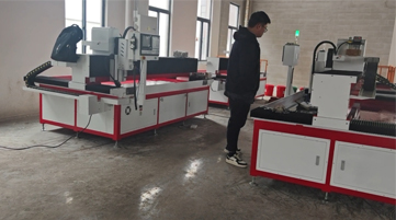 <b>數(shù)控鉆孔機與搖臂鉆孔機相比有什么優(yōu)勢？</b>