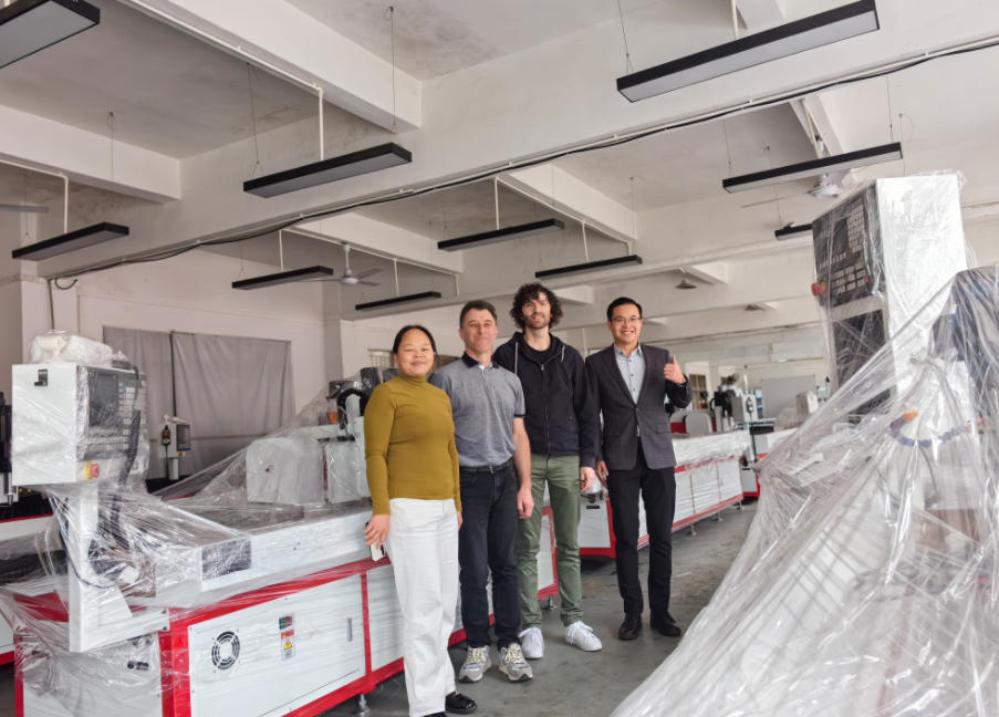 數(shù)控鉆孔攻絲一體機(jī)